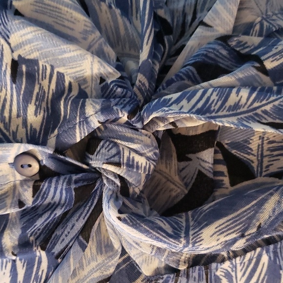 Anthropologie Eden & Eden button front long sleeve top - Picture 7 of 10